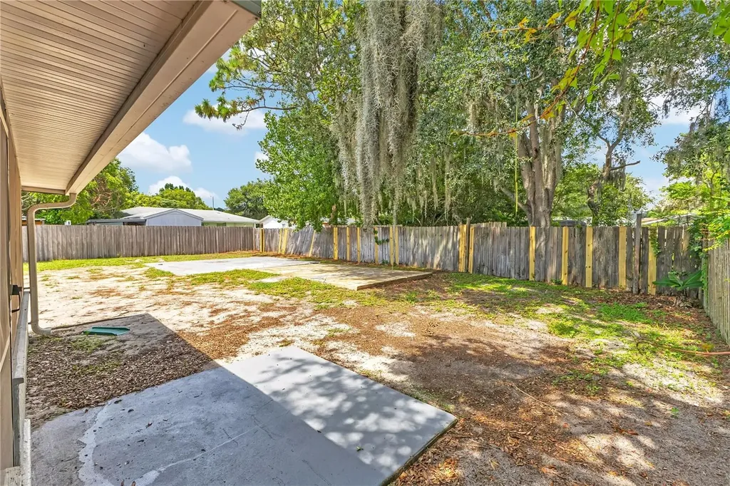 1111 Caballero Road Ocoee FL 34761