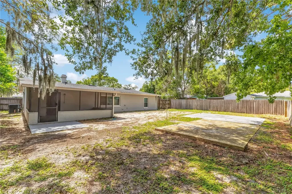 1111 Caballero Road Ocoee FL 34761