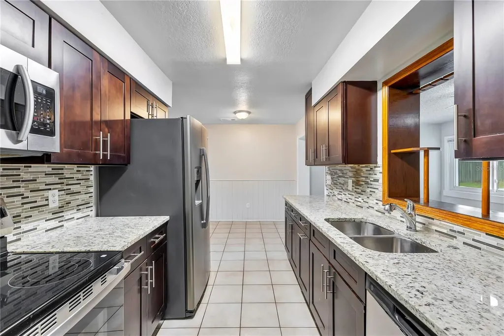 1111 Caballero Road Ocoee FL 34761