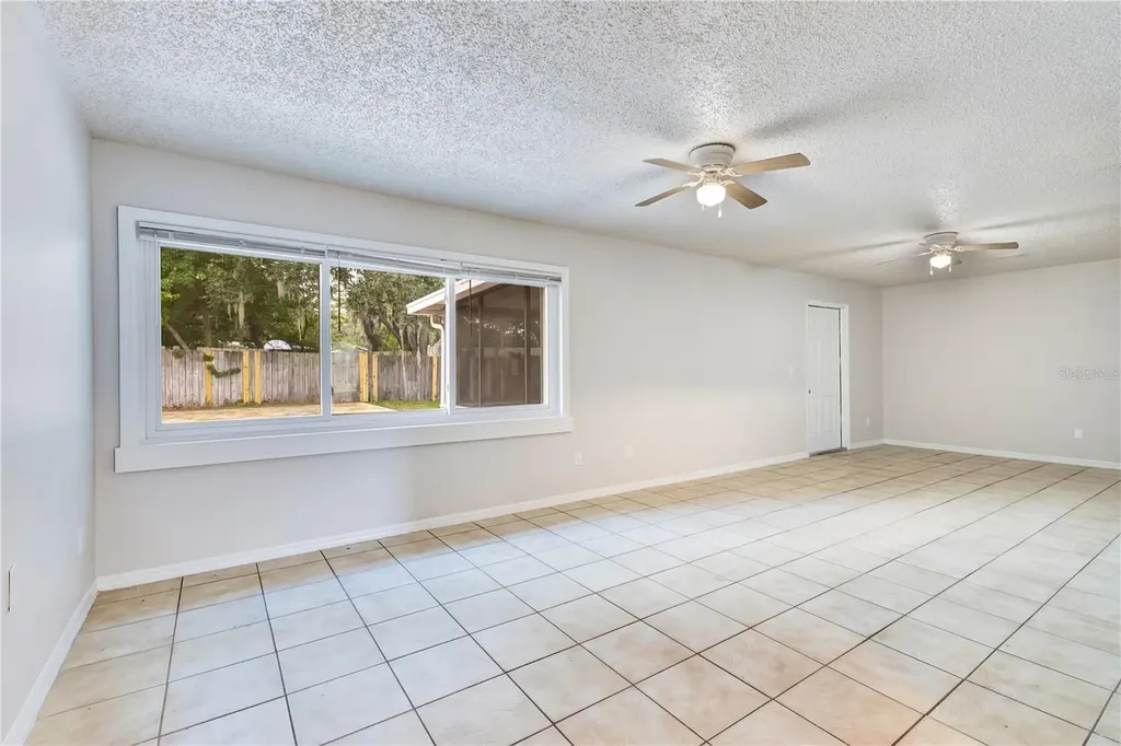 1111 Caballero Road Ocoee FL 34761