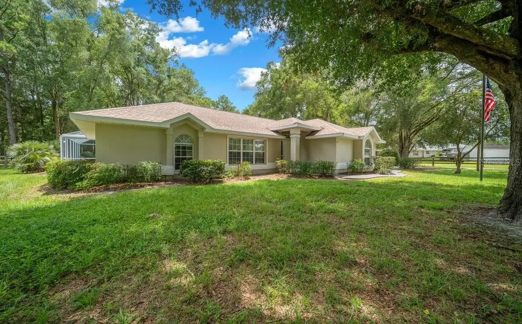4 Hialeah Drive Ocala FL 34482