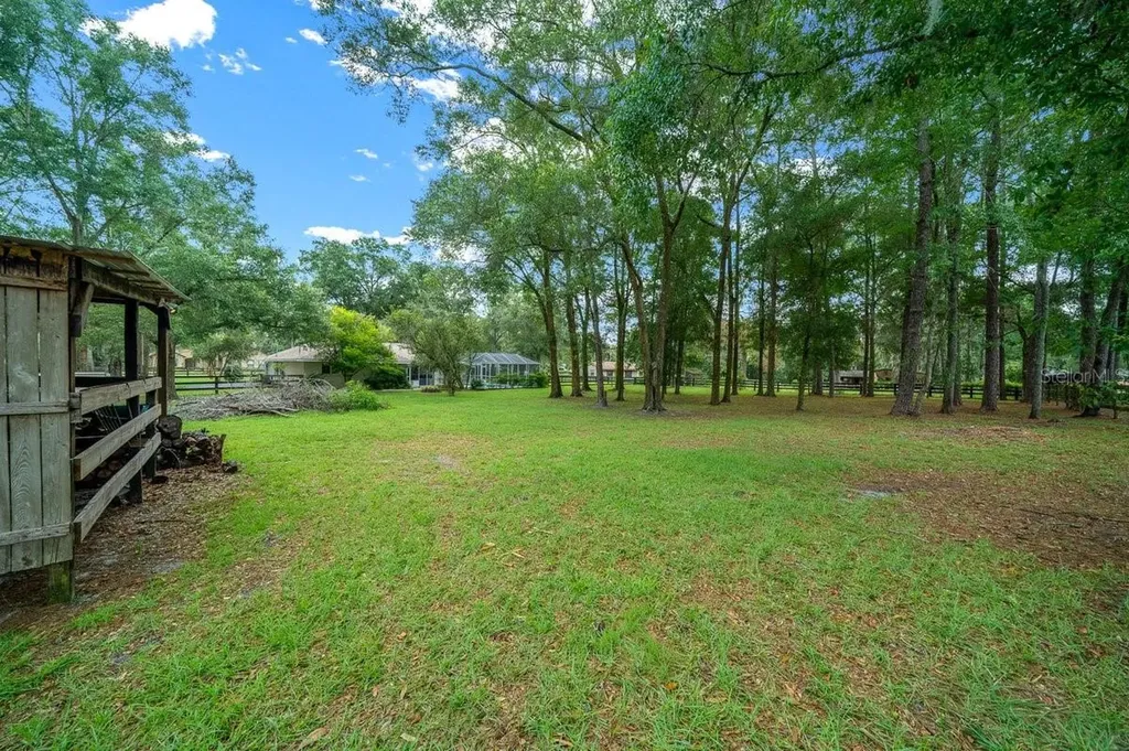 4 Hialeah Drive Ocala FL 34482