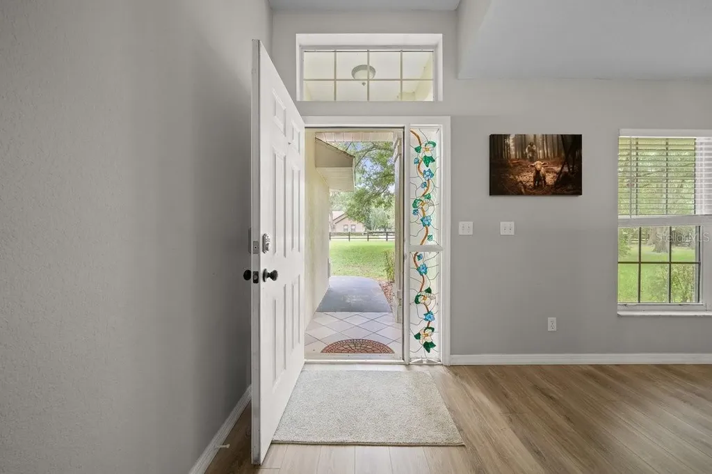 4 Hialeah Drive Ocala FL 34482