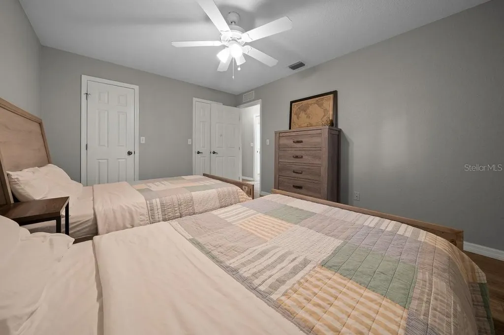 4 Hialeah Drive Ocala FL 34482