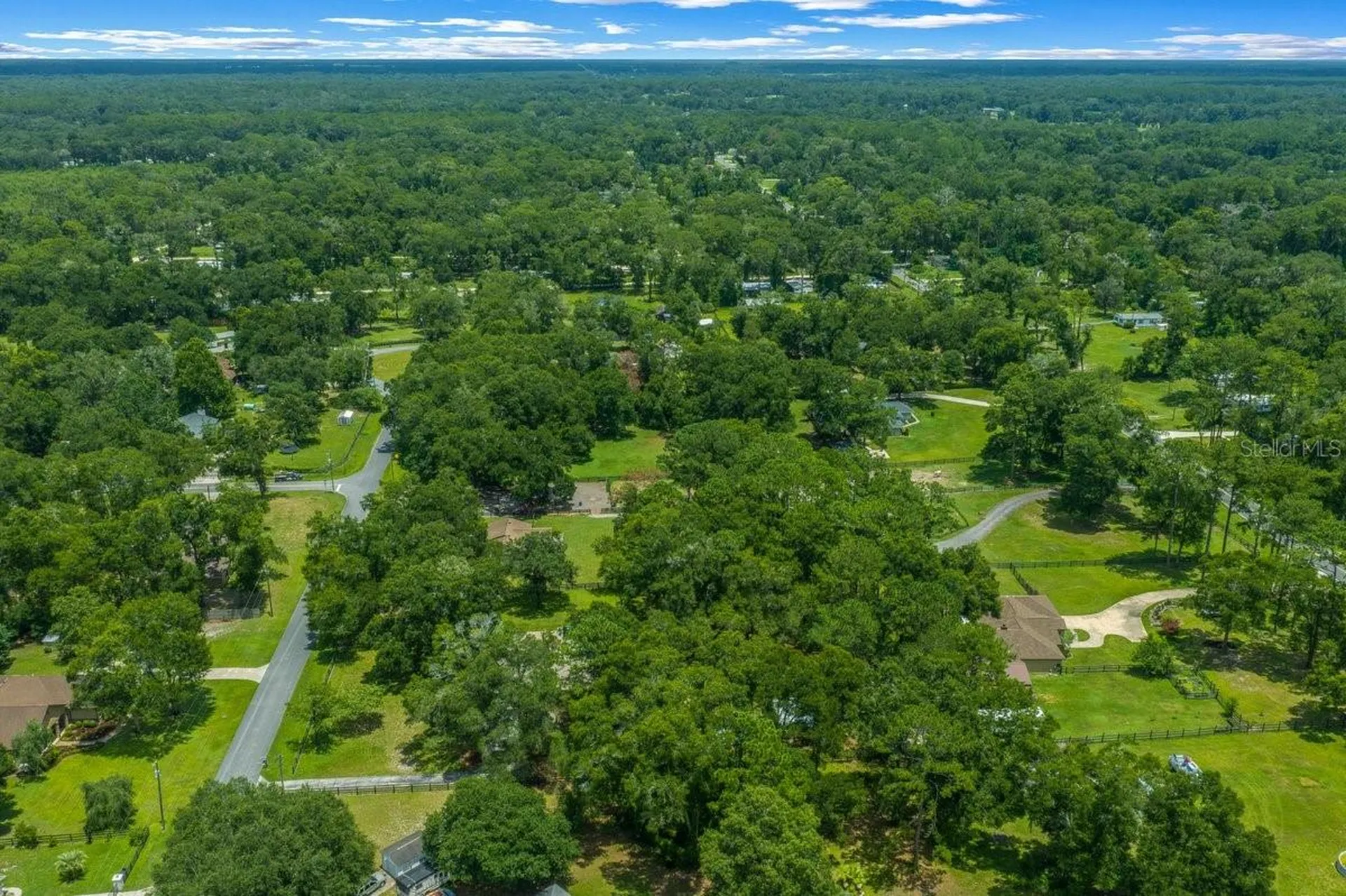 4 Hialeah Drive Ocala FL 34482
