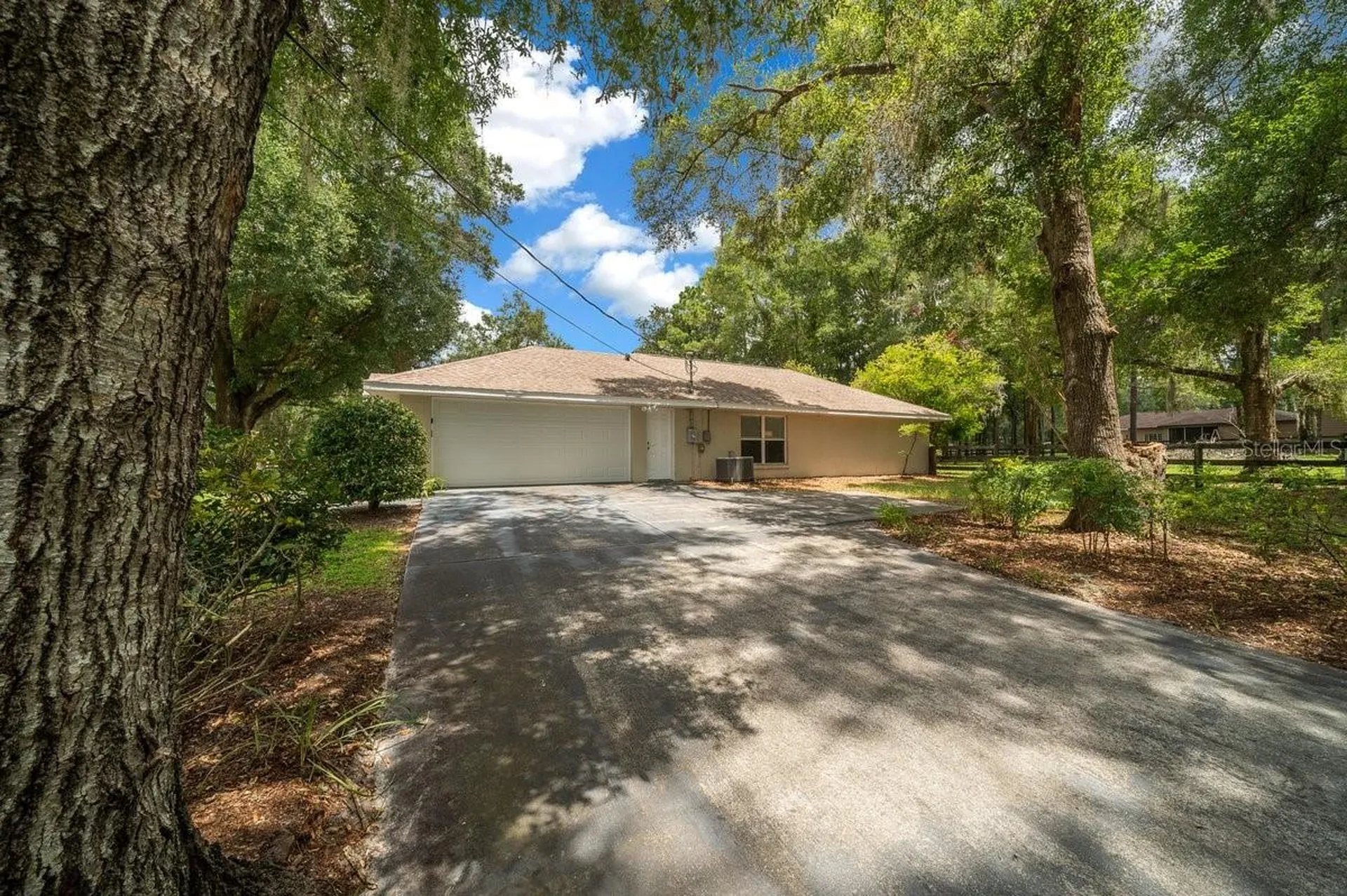 4 Hialeah Drive Ocala FL 34482