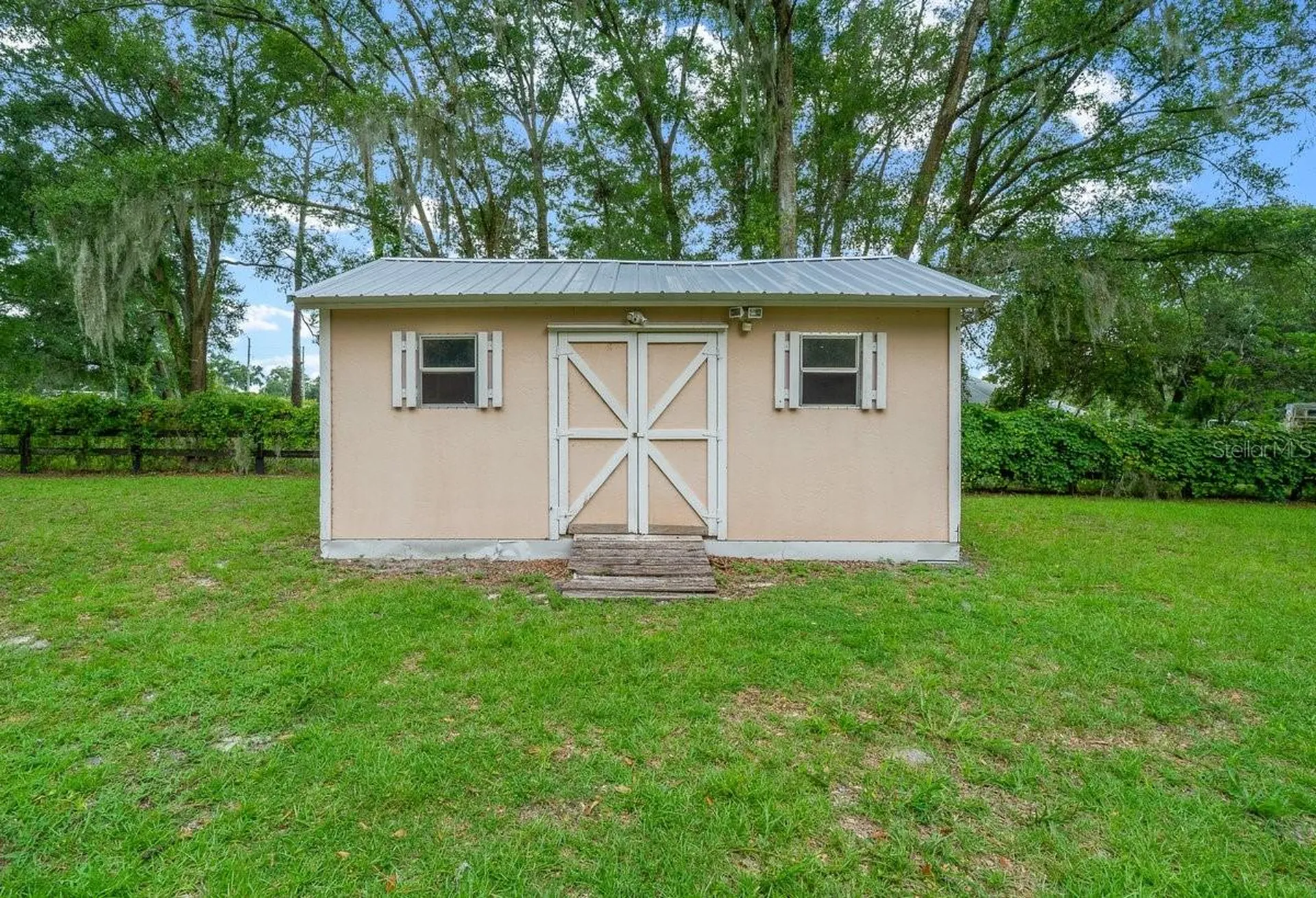 4 Hialeah Drive Ocala FL 34482