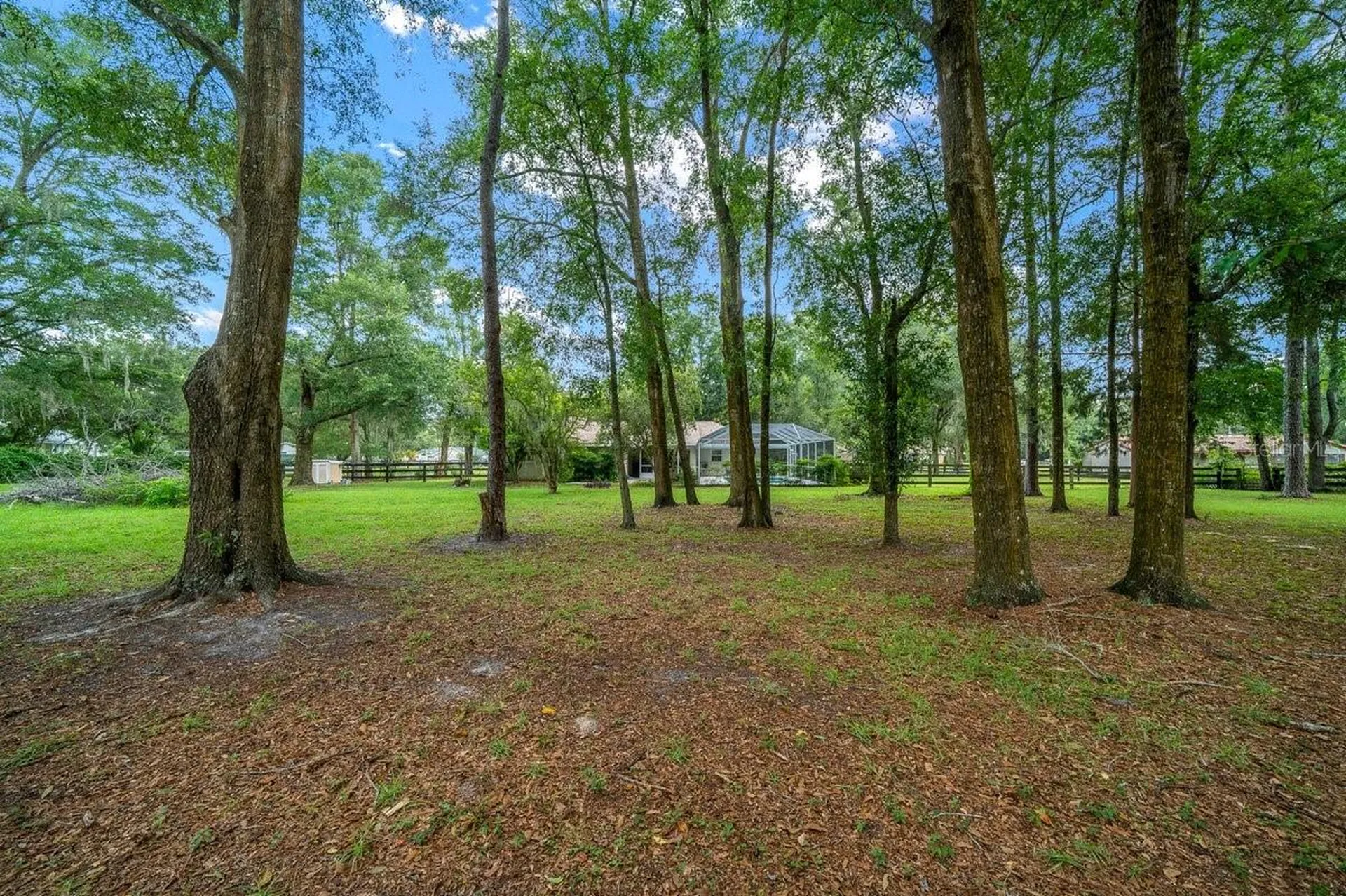 4 Hialeah Drive Ocala FL 34482