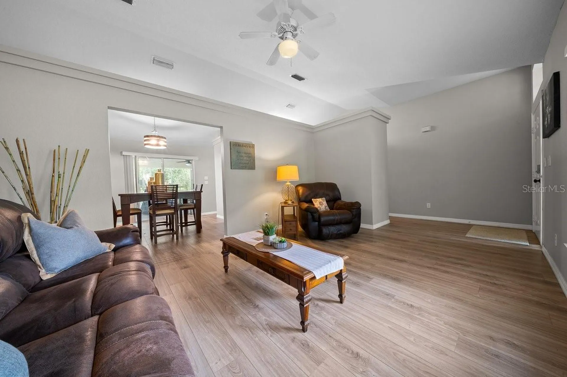 4 Hialeah Drive Ocala FL 34482