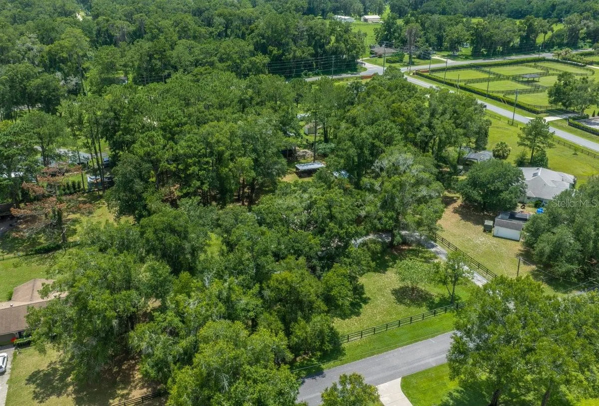 4 Hialeah Drive Ocala FL 34482