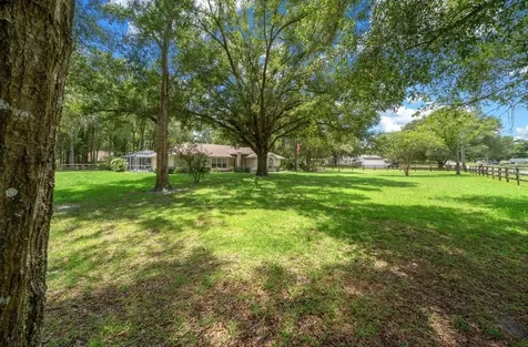4 Hialeah Drive Ocala FL 34482