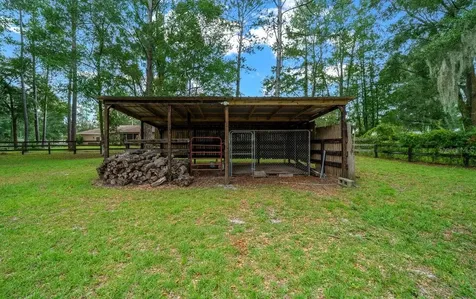4 Hialeah Drive Ocala FL 34482