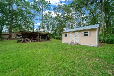 4 Hialeah Drive Ocala FL 34482