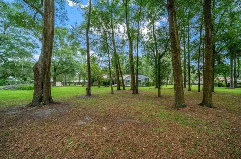 4 Hialeah Drive Ocala FL 34482