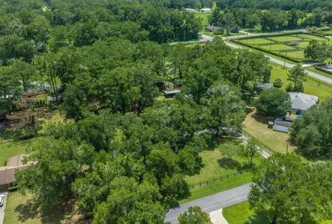 4 Hialeah Drive Ocala FL 34482