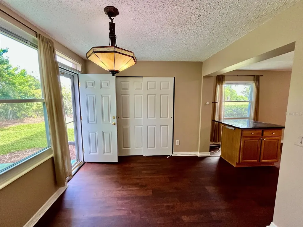 2458 Columbia Drive Clearwater FL 33763