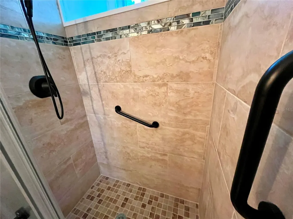 2458 Columbia Drive Clearwater FL 33763