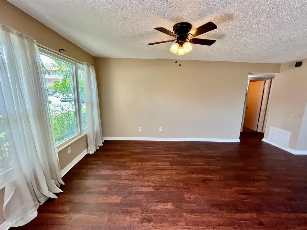 2458 Columbia Drive Clearwater FL 33763