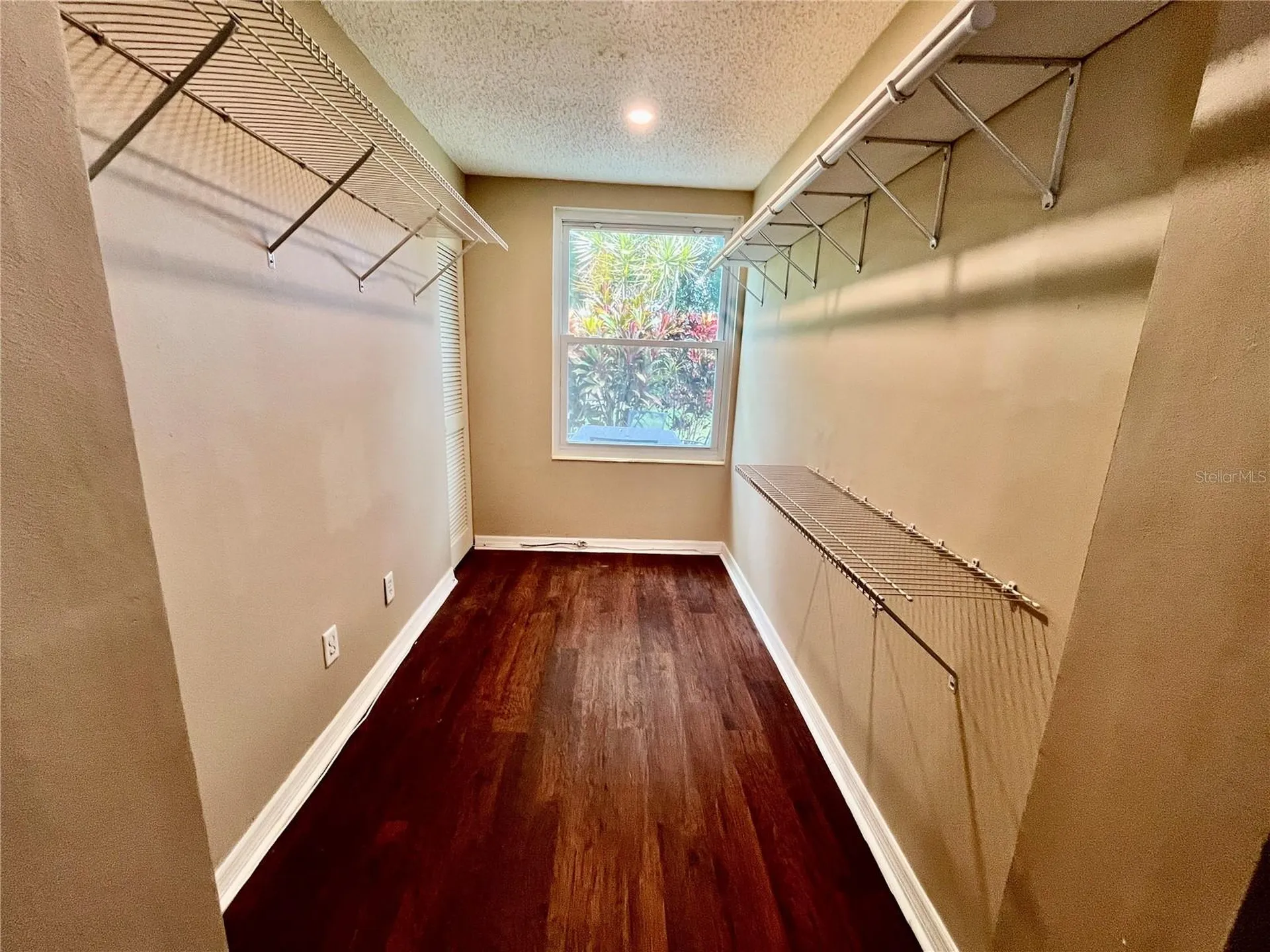 2458 Columbia Drive Clearwater FL 33763