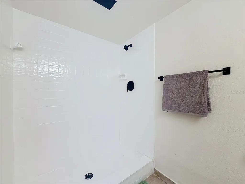 6826 Stones Throw Circle N St Petersburg FL 33710