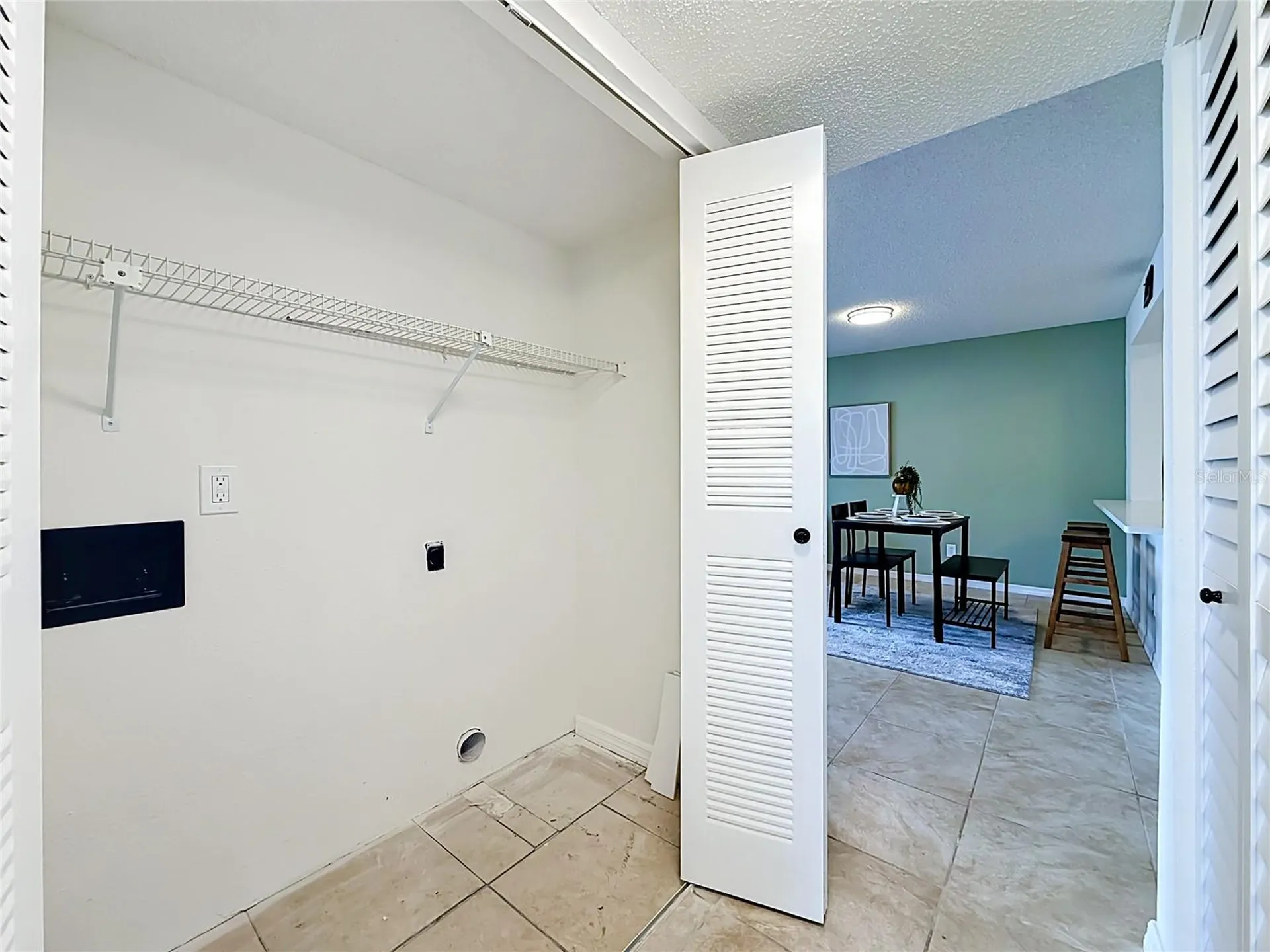 6826 Stones Throw Circle N St Petersburg FL 33710