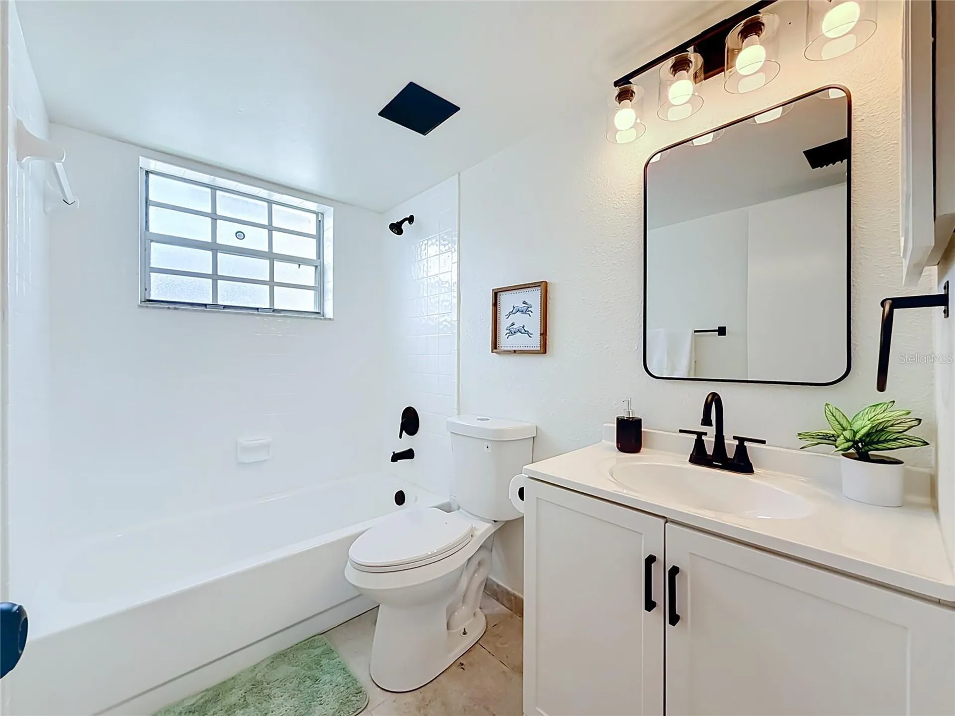 6826 Stones Throw Circle N St Petersburg FL 33710