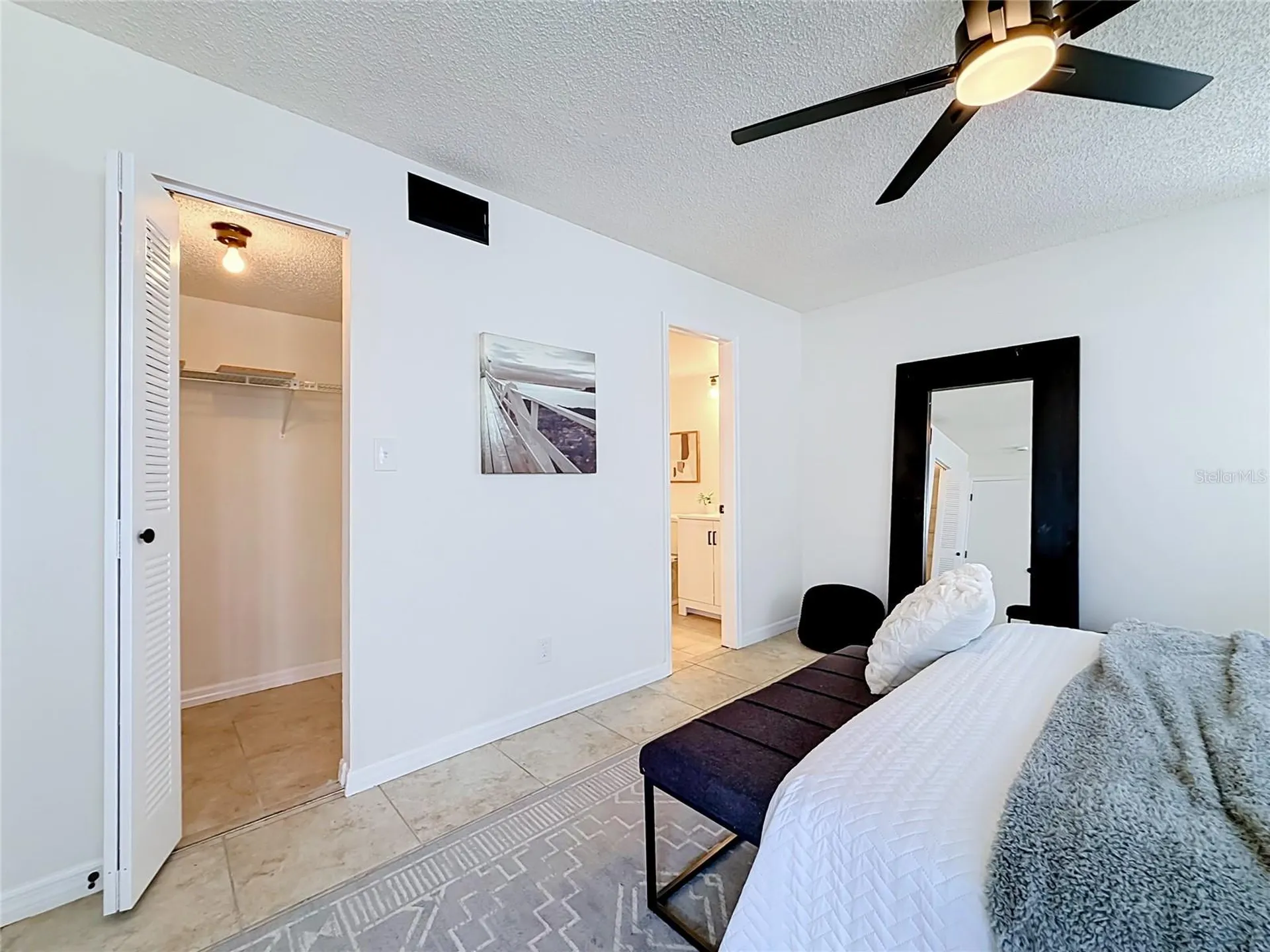 6826 Stones Throw Circle N St Petersburg FL 33710