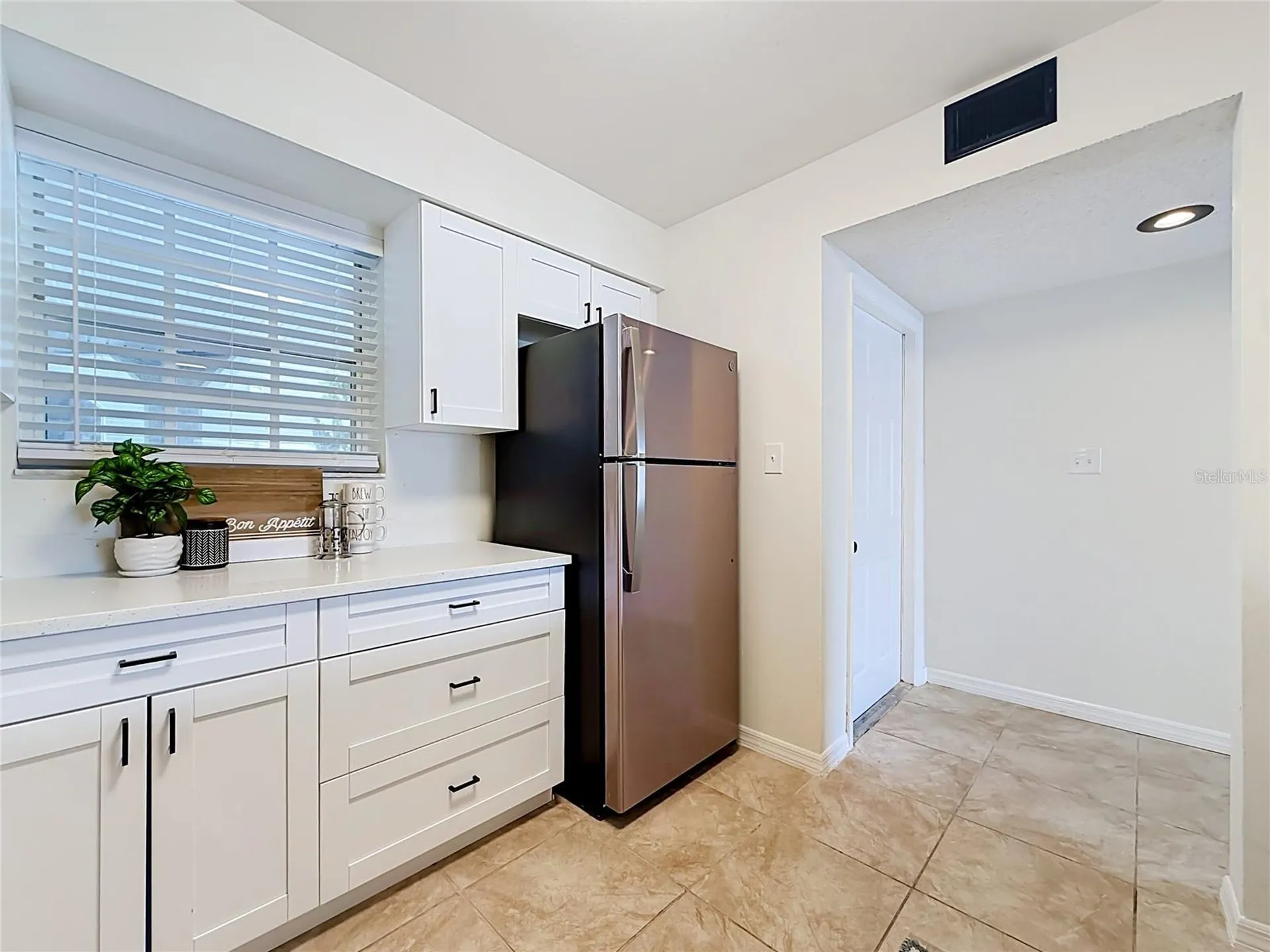 6826 Stones Throw Circle N St Petersburg FL 33710