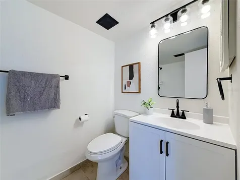 6826 Stones Throw Circle N St Petersburg FL 33710