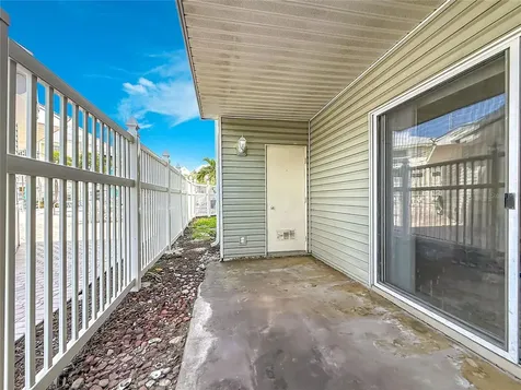 6826 Stones Throw Circle N St Petersburg FL 33710