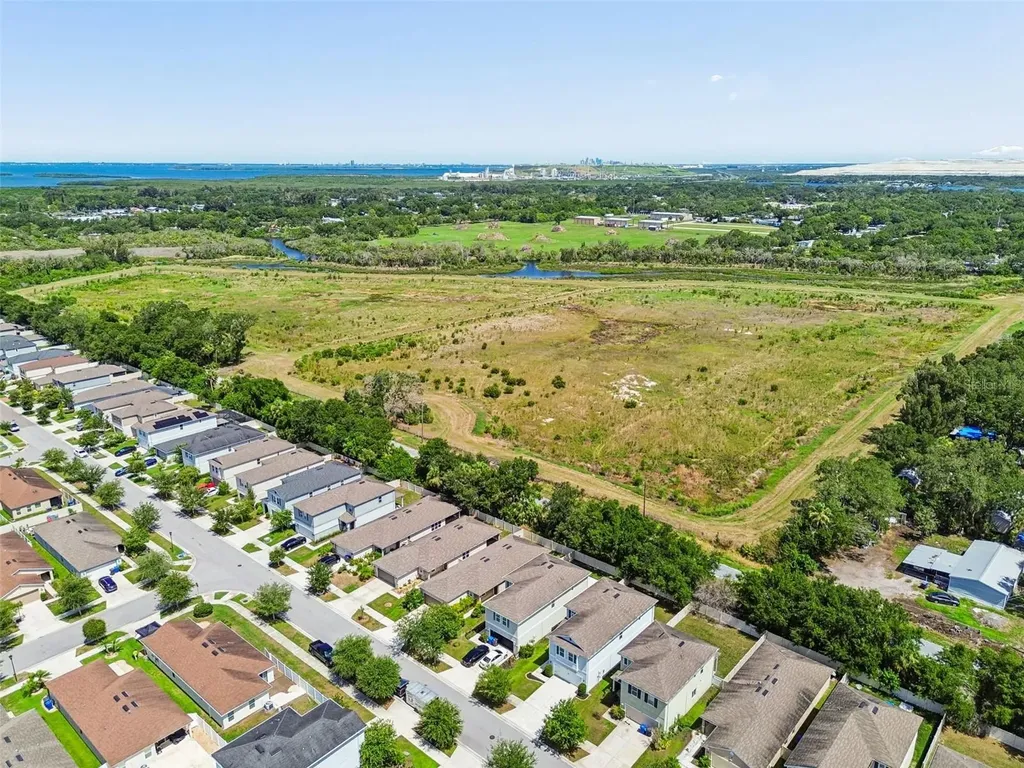 7612 Sunshine Bridge Avenue Gibsonton FL 33534