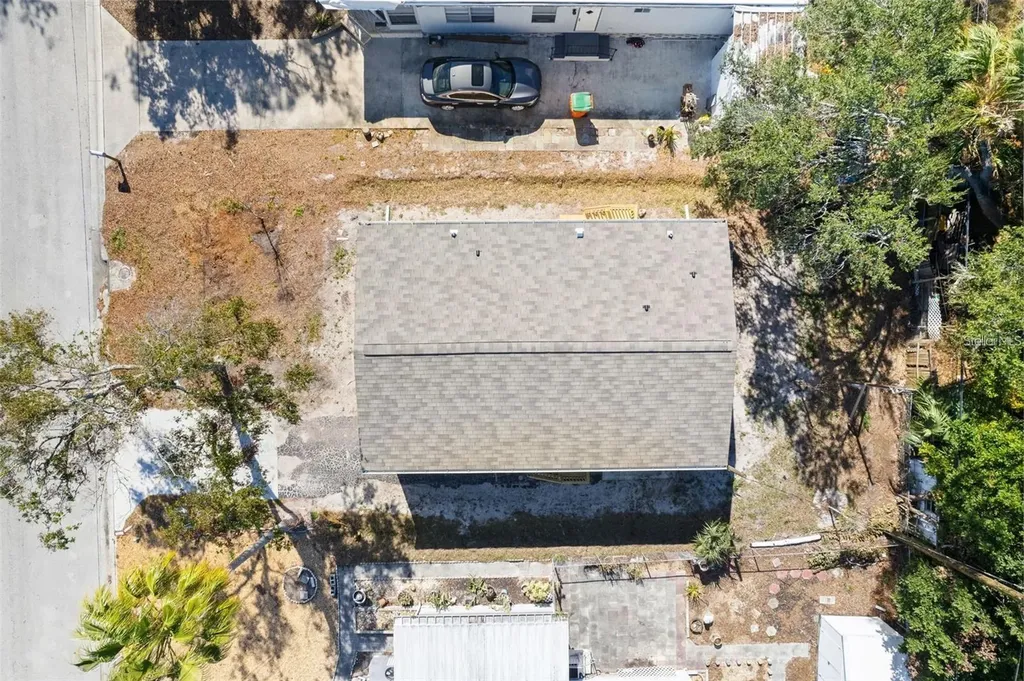 5234 Yellow Pine Street N St Petersburg FL 33709