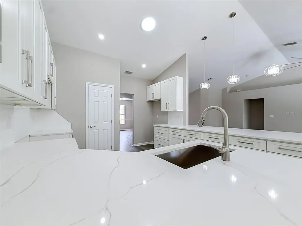 213 Linder Drive Homosassa FL 34446