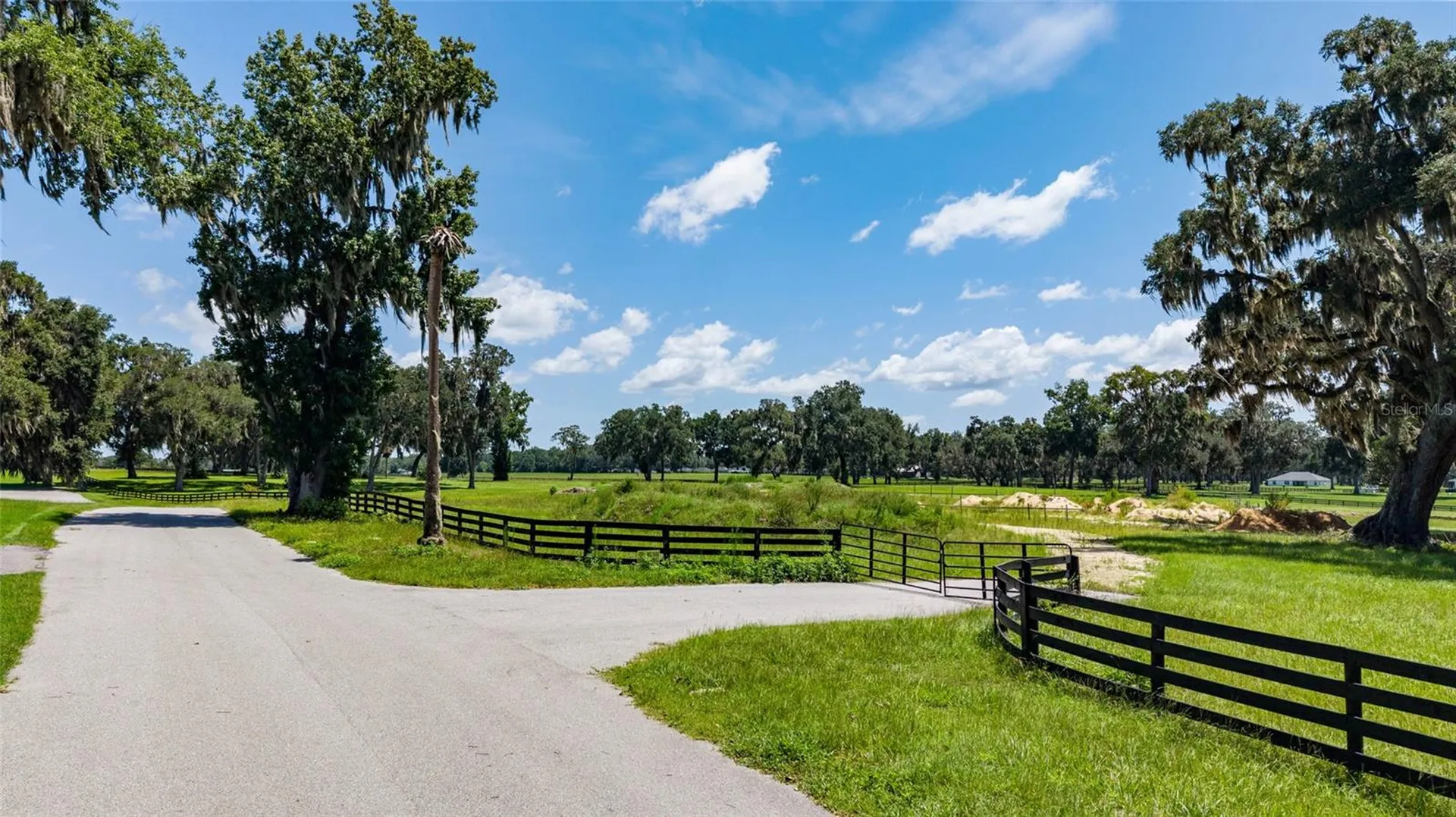 15479 SE 57th Terrace Summerfield FL 34491