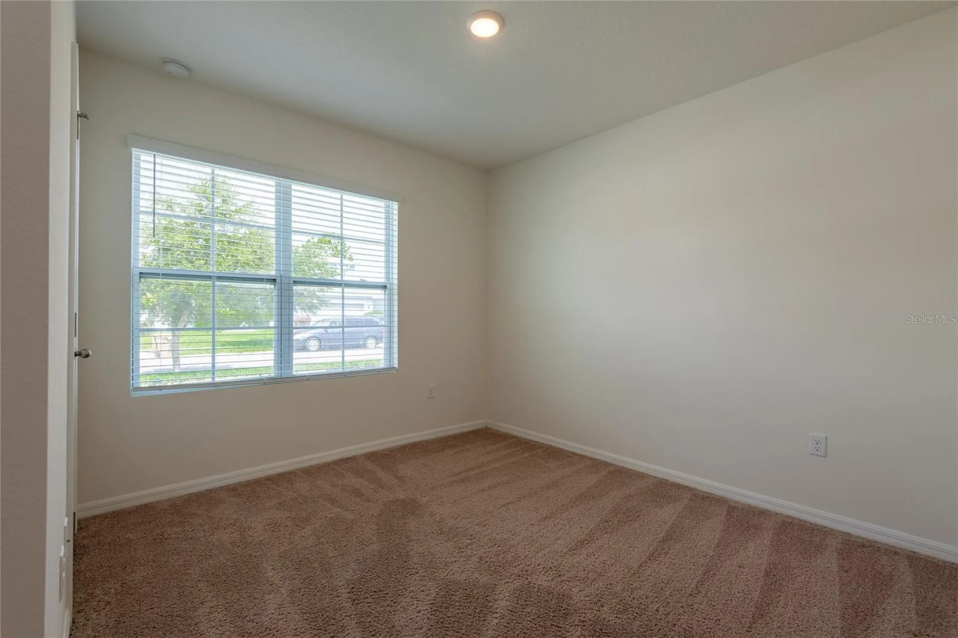 2433 White Poppy Drive Kissimmee FL 34747