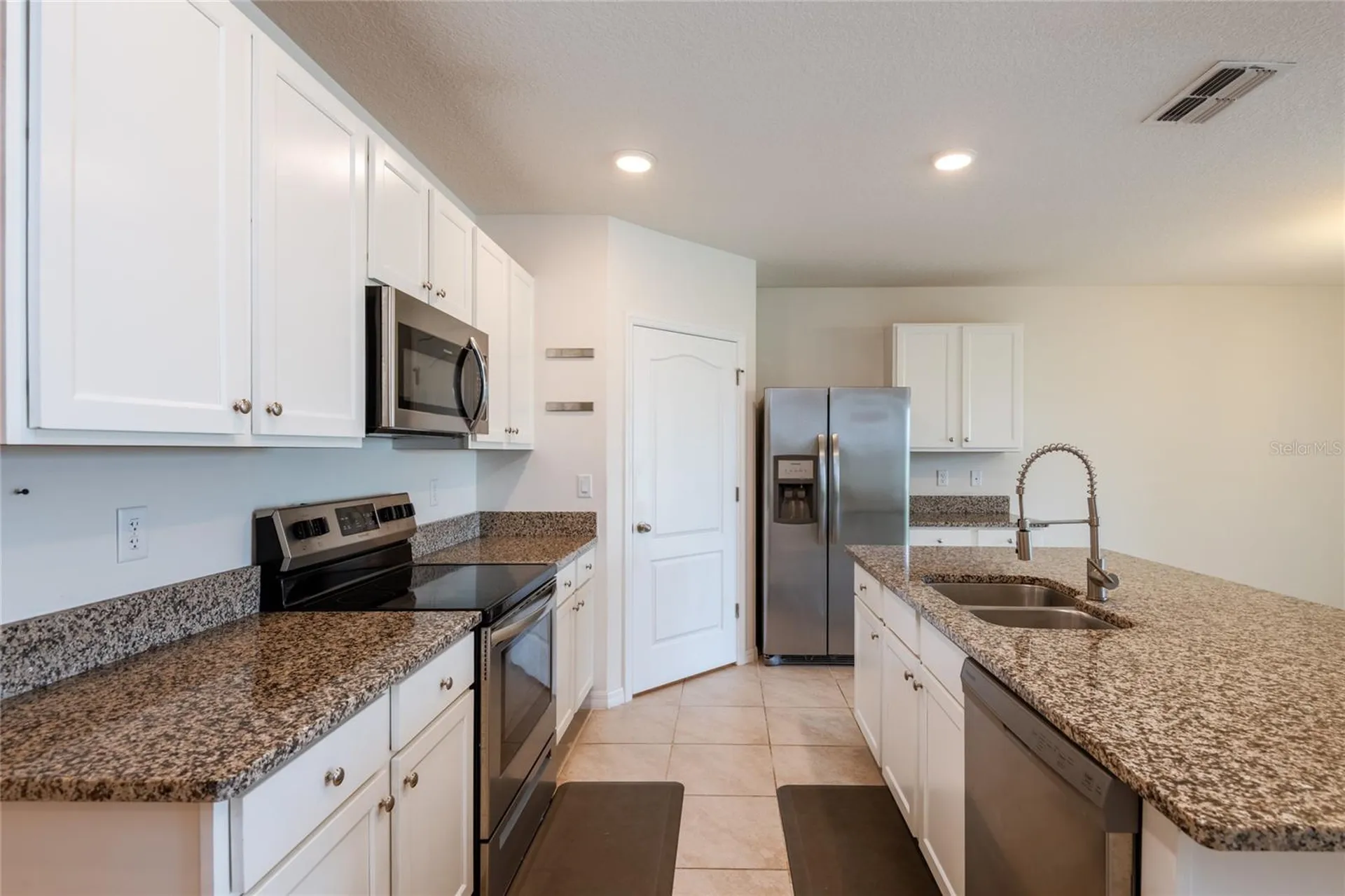 2433 White Poppy Drive Kissimmee FL 34747