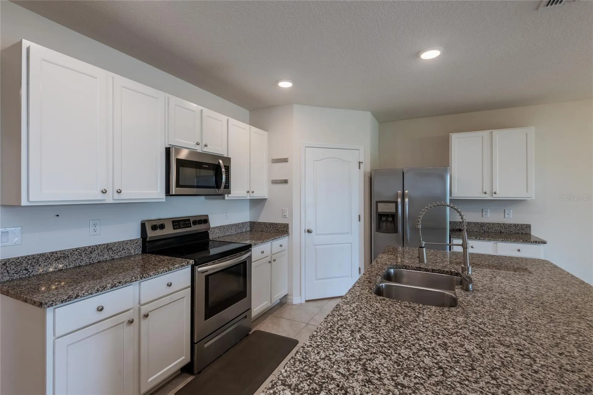 2433 White Poppy Drive Kissimmee FL 34747