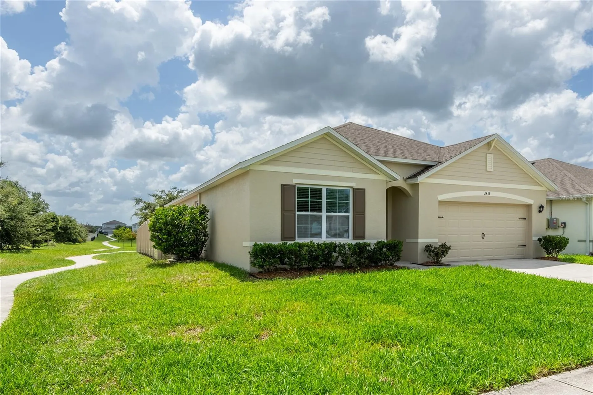 2433 White Poppy Drive Kissimmee FL 34747