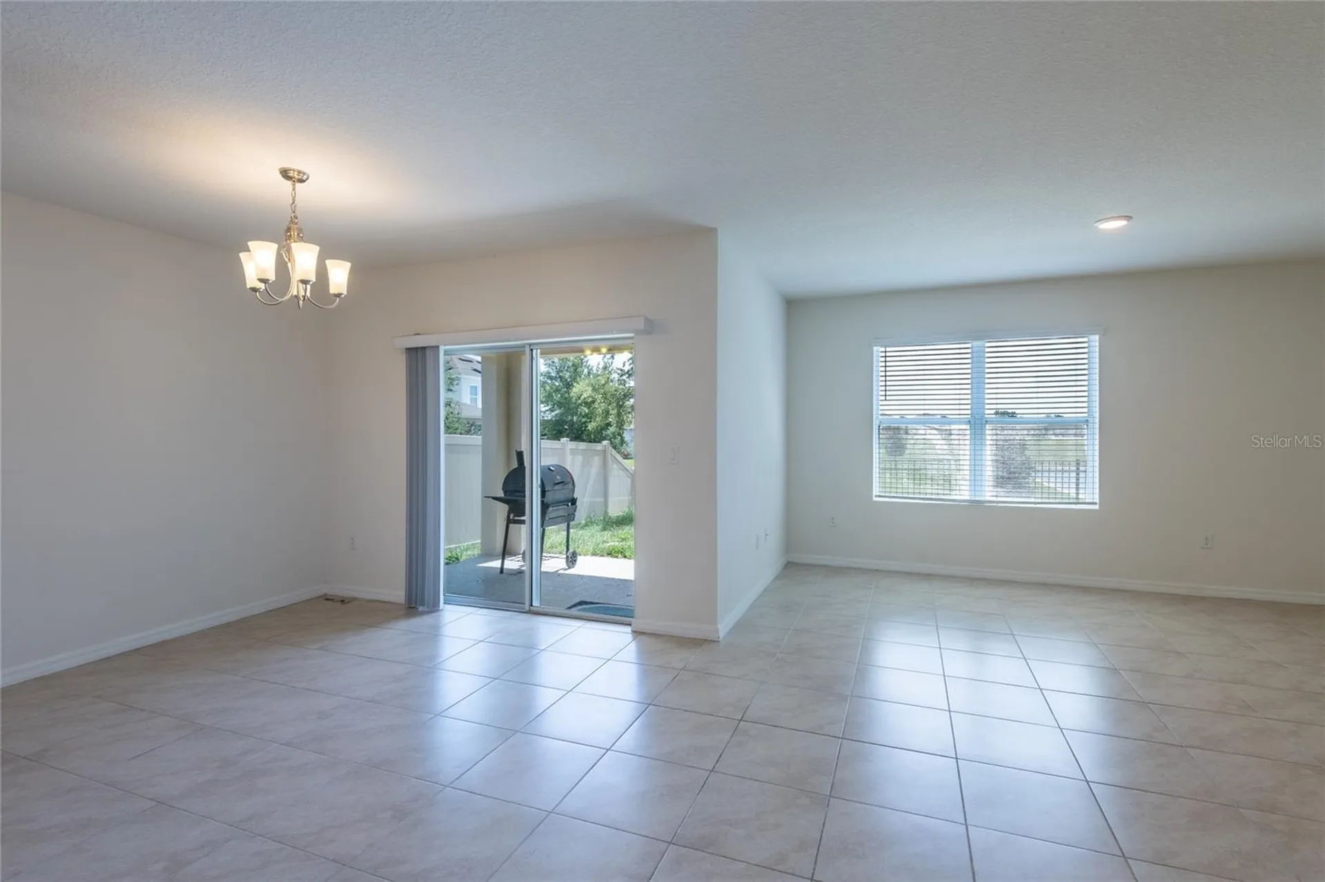2433 White Poppy Drive Kissimmee FL 34747