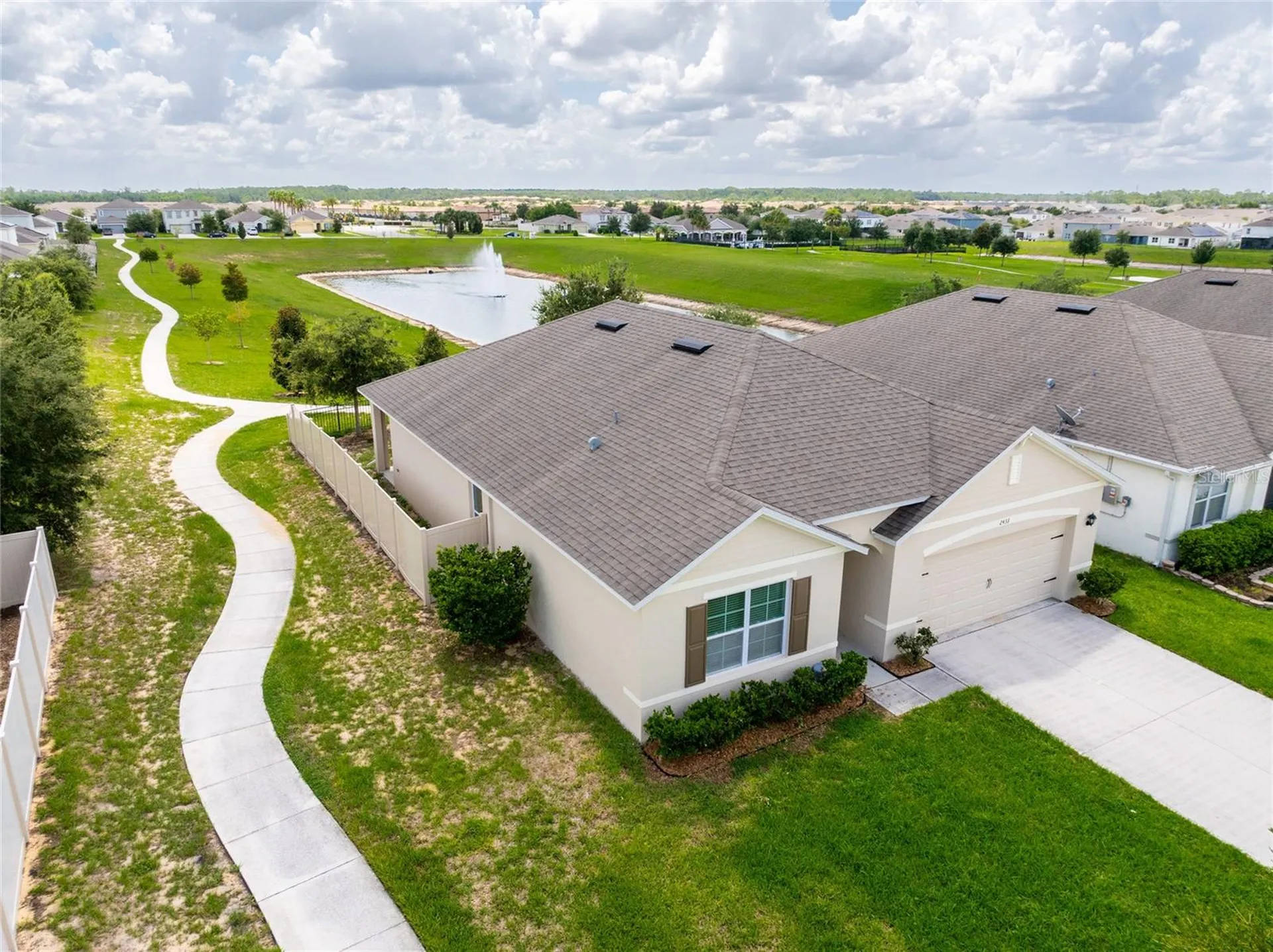 2433 White Poppy Drive Kissimmee FL 34747