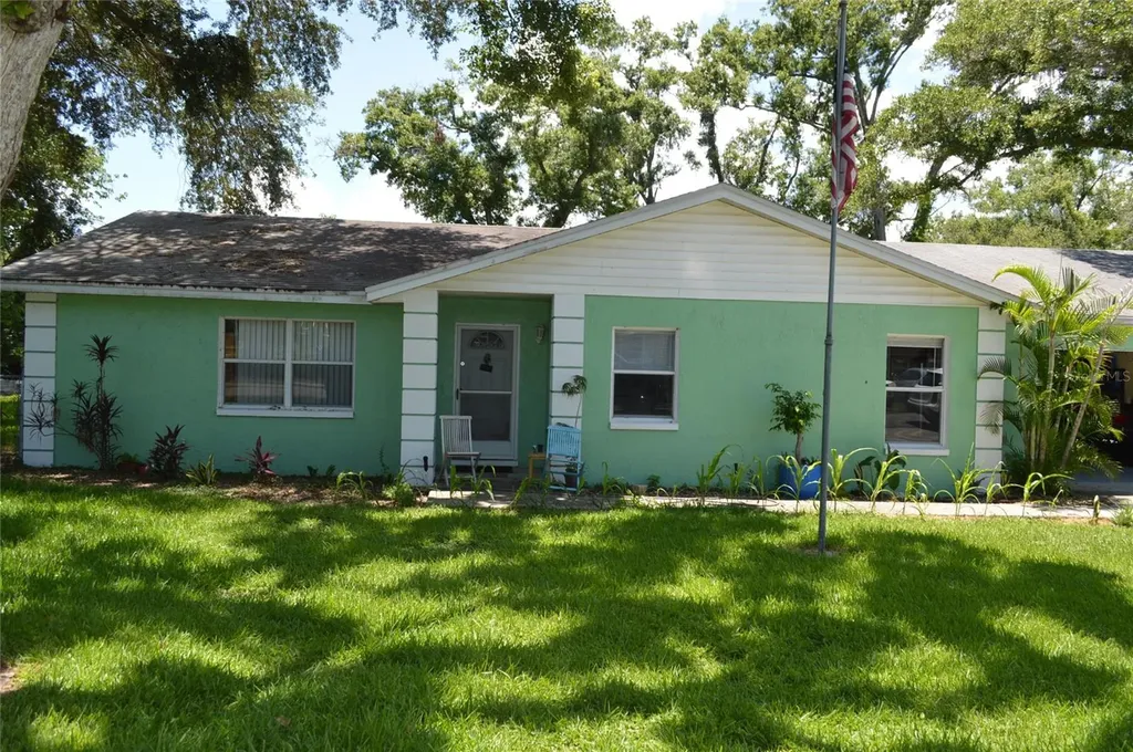 2308 Palm Avenue Seffner FL 33584