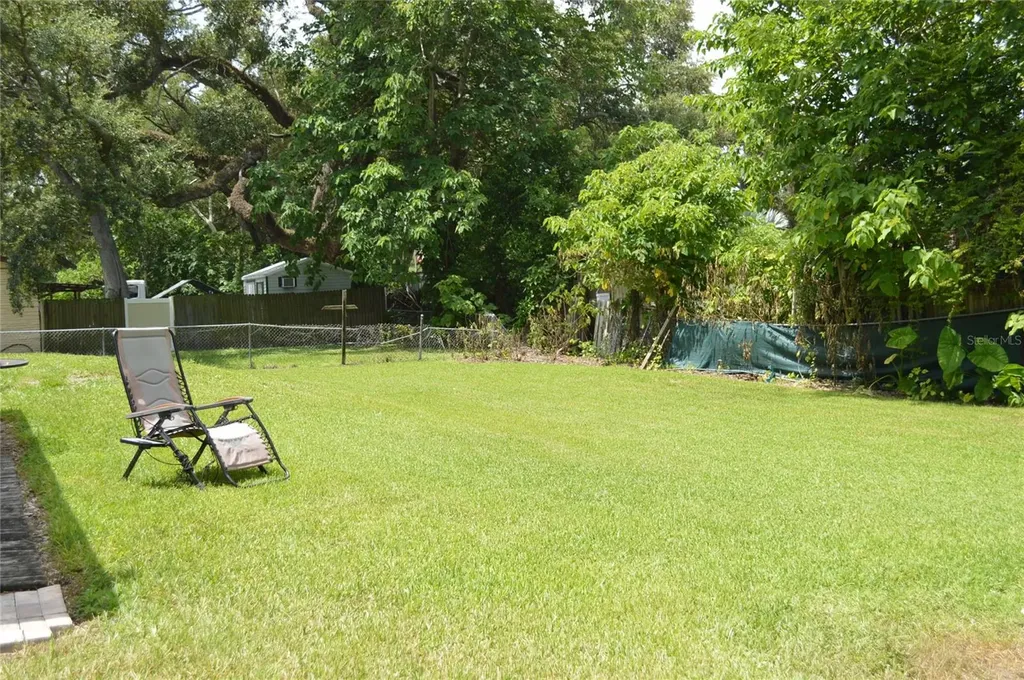 2308 Palm Avenue Seffner FL 33584