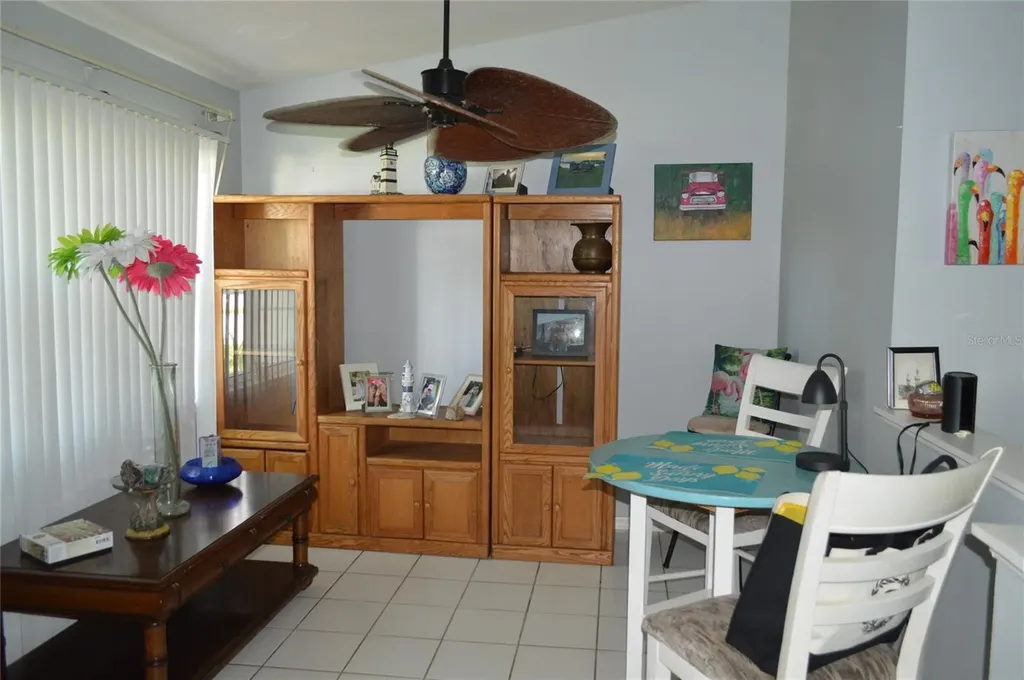 2308 Palm Avenue Seffner FL 33584