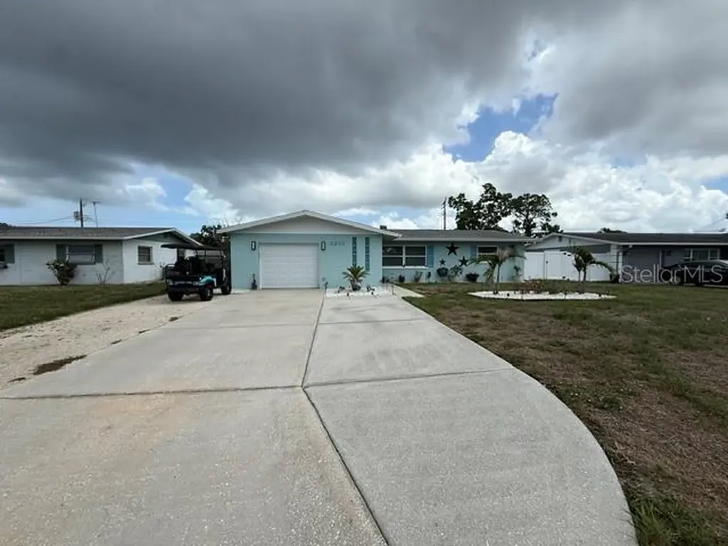 3210 23rd Avenue W Bradenton FL 34205