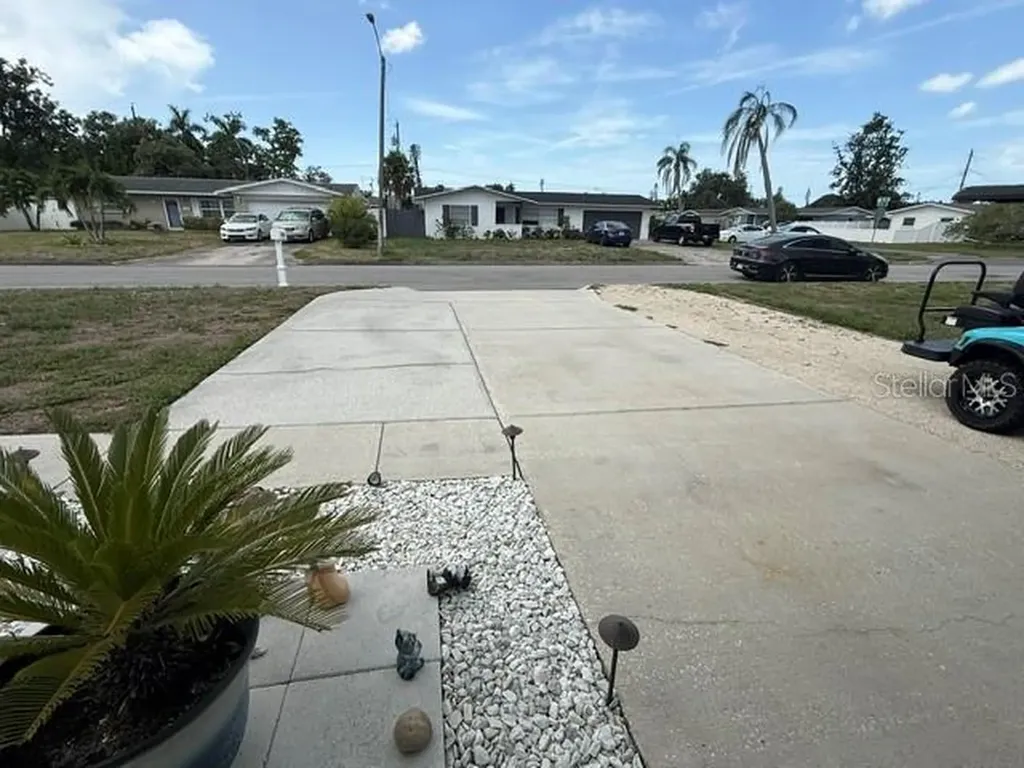 3210 23rd Avenue W Bradenton FL 34205