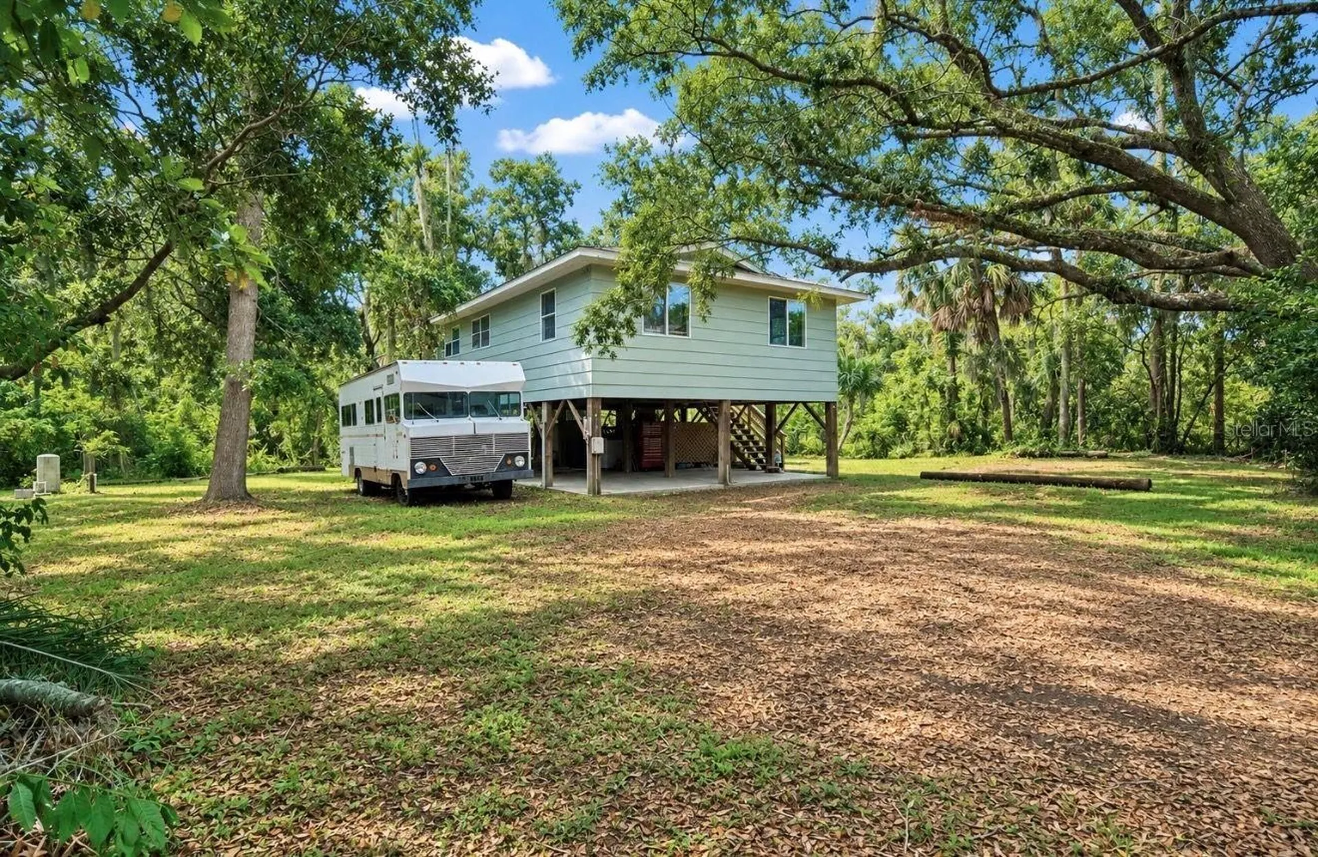 707 George Street S Tarpon Springs FL 34688