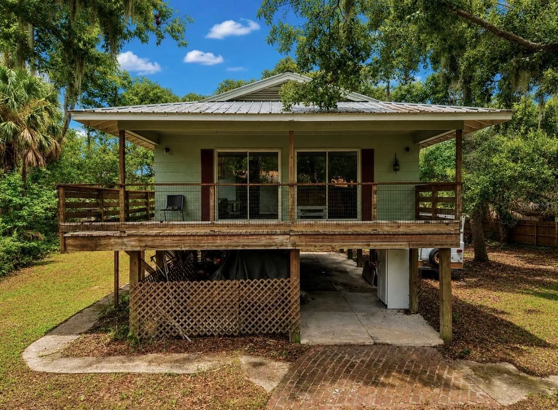 707 George Street S Tarpon Springs FL 34688