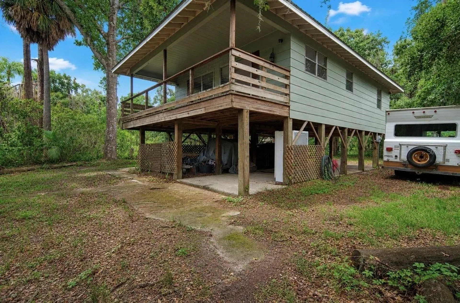 707 George Street S Tarpon Springs FL 34688