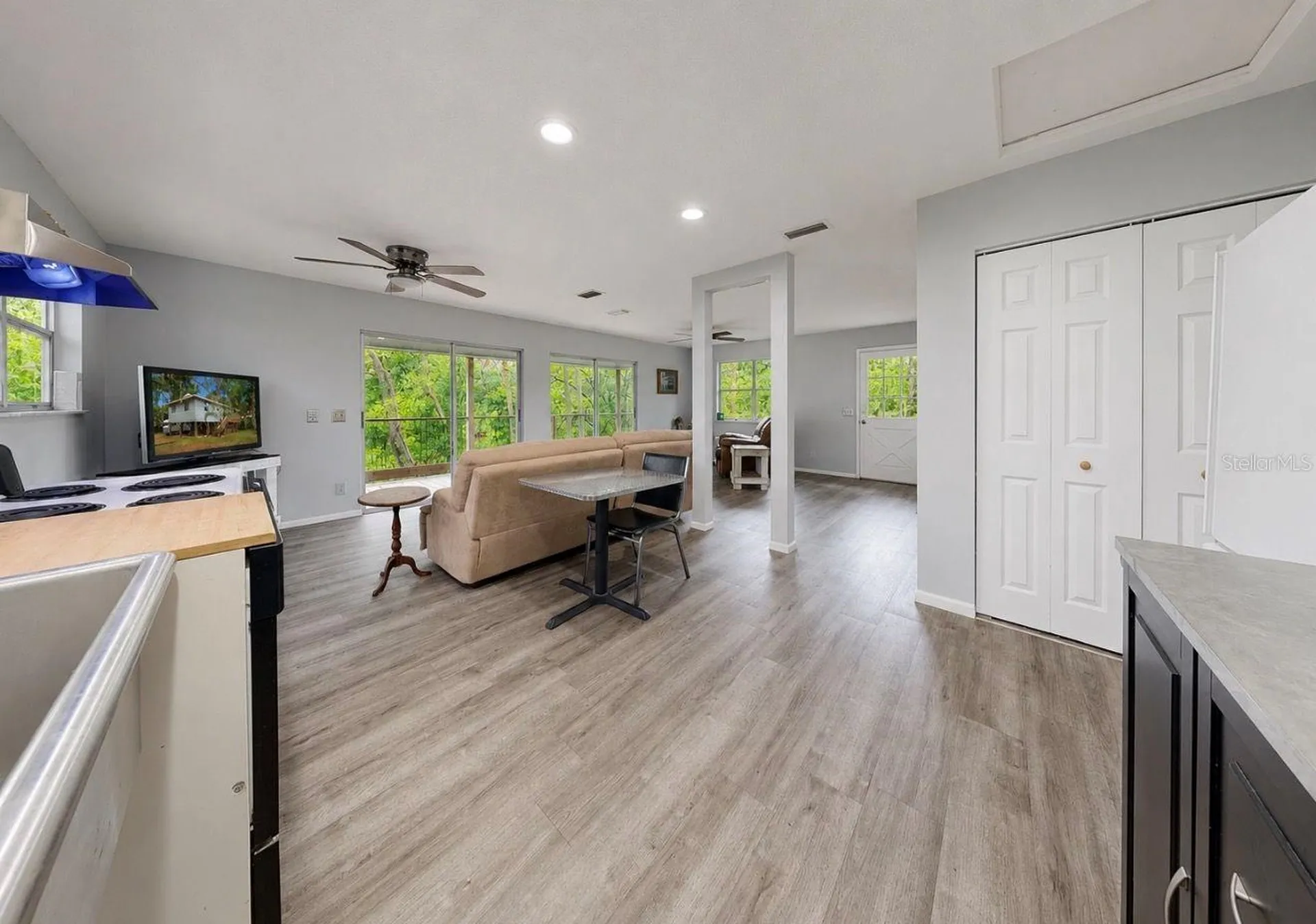707 George Street S Tarpon Springs FL 34688