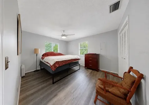707 George Street S Tarpon Springs FL 34688